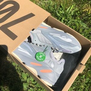 Yeezy 700 Inertia